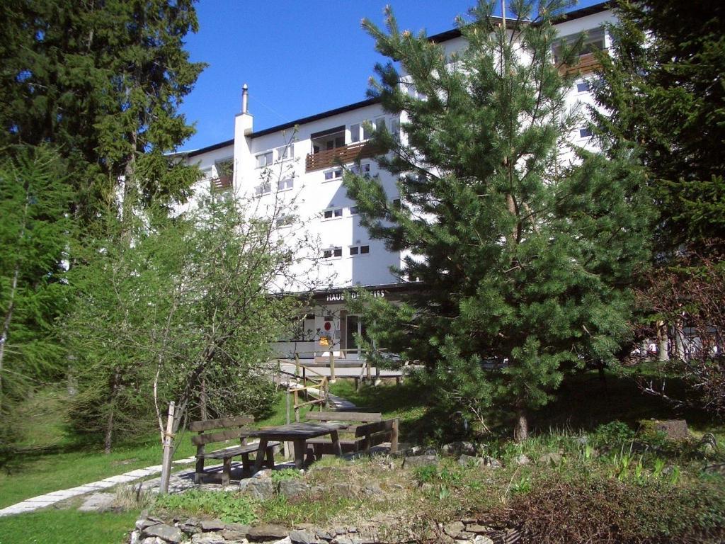 Ferienwohnung Im Haus Edelweiss Treffen Exterior photo